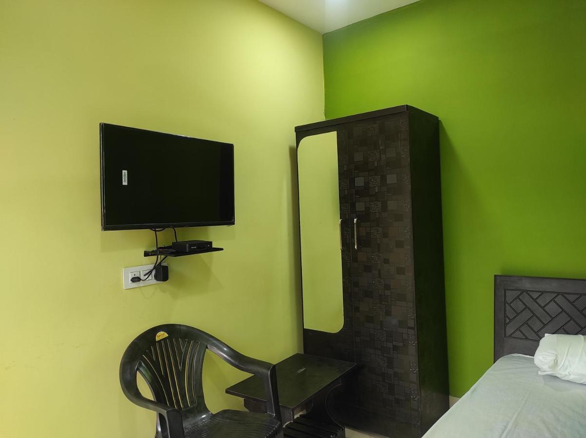 Hotel Sk Lodge Near Guwahati Airport Eksteriør bilde
